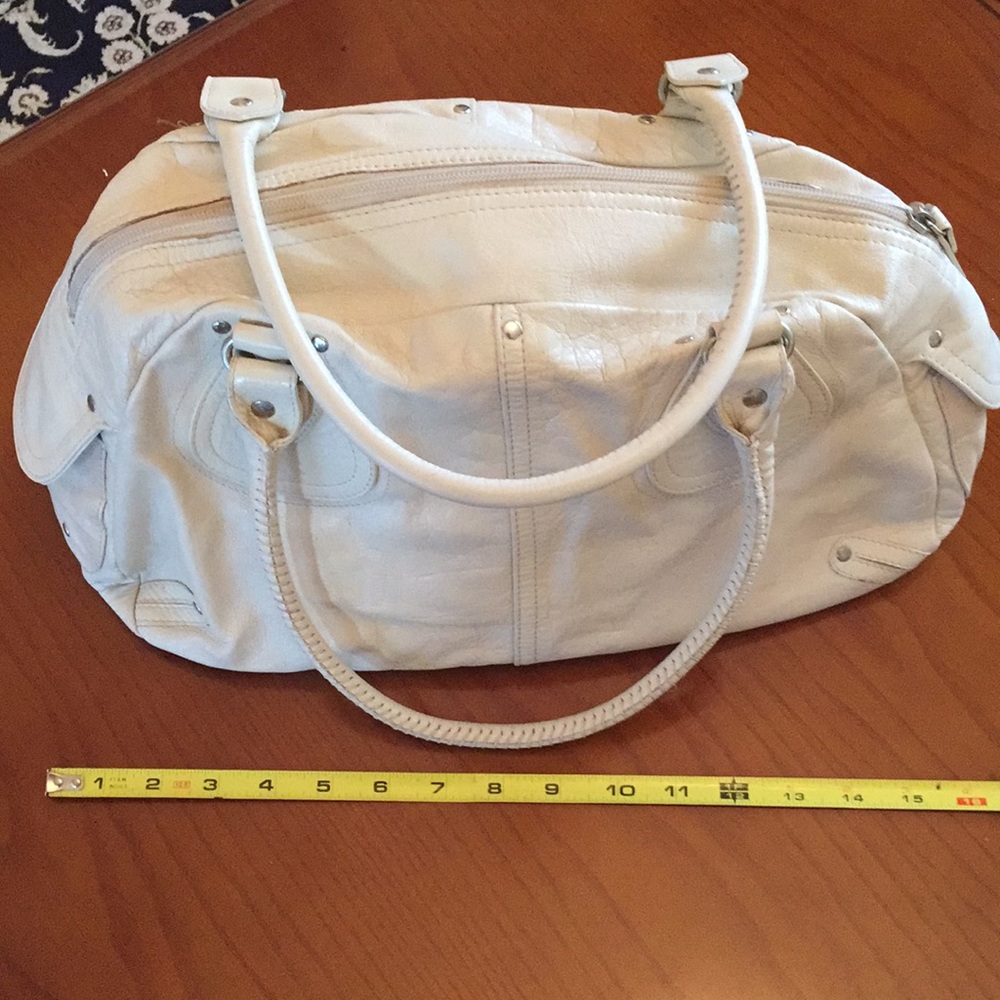 Oasis leather bag off white color